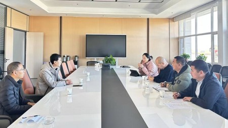 专项检查促规范  深度座谈谋发展  ---玉门通道物流港服务区物业管理再升级